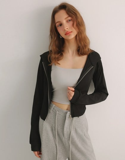 Cooling Fabric Fitted Zip-Up Hooded Jacket with Pockets Detail