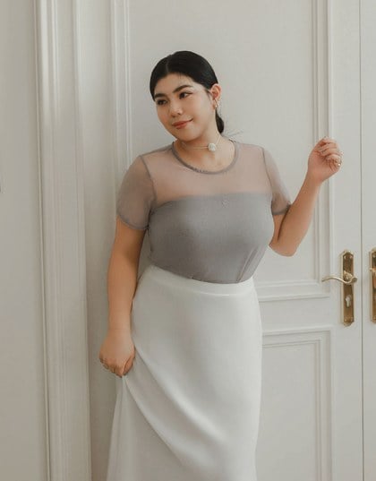 Crew Neck Sheer Mesh Short Sleeve Cropped Tee