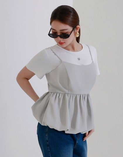 Adjustable Strap Gathered Bubble Peplum Cami Top