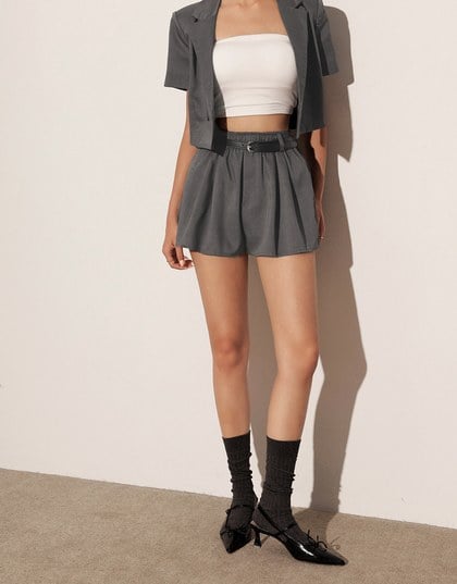 Pleated Front Elastic Waist Tailored Shorts
