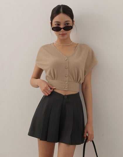 Crinkled Knit Button Front V Neck Top with Cinched Waist Detail