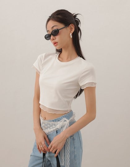 Layered Sheer Lettuce Edge Crew Neck Fitted Tee