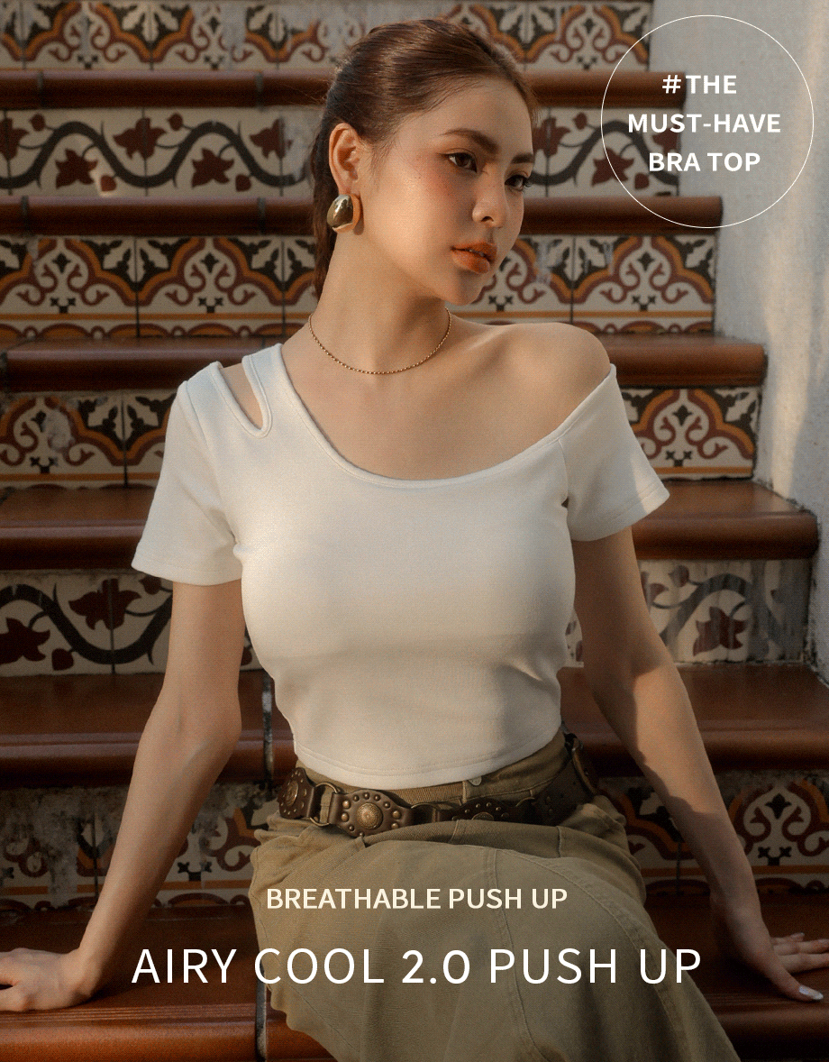 Asymmetrical Cut Out Shoulder Slim Fit Padded Cropped Tee