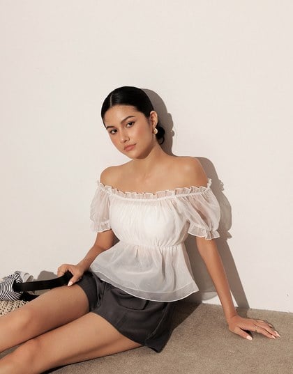 Off Shoulder Sheer Ruffle Chiffon Padded Top