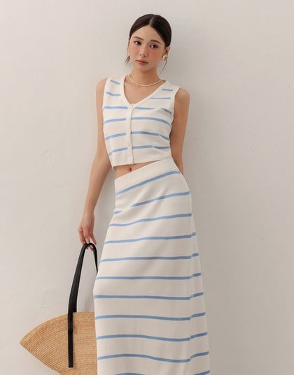 V Neck Striped Knit Button Down Sleeveless Vest Top