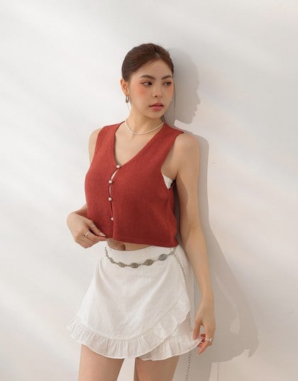 Pearl Button Front Open Knit Sleeveless Vest Top