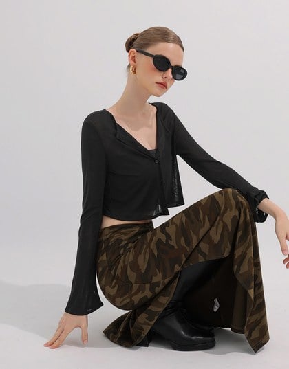 V Neck Fitted Crop Knit Cardigan Top