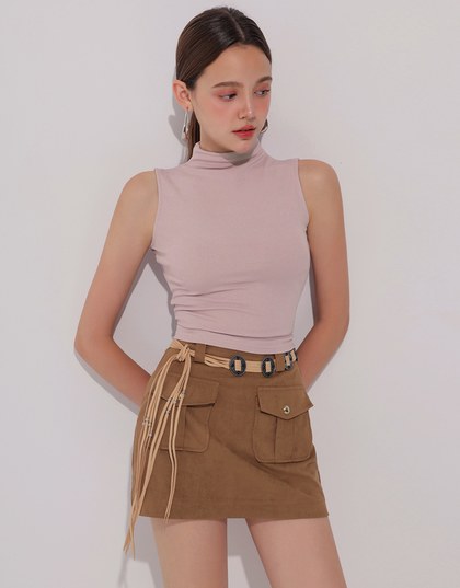 Sleeveless Mock Neck Fitted Knit Top