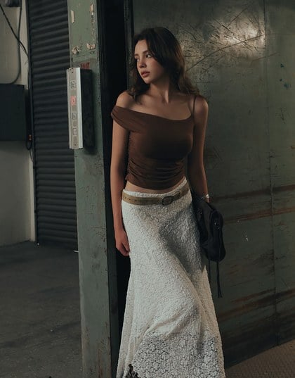 Asymmetrical One Shoulder Ruched Crop Bra Top with Spaghetti Strap