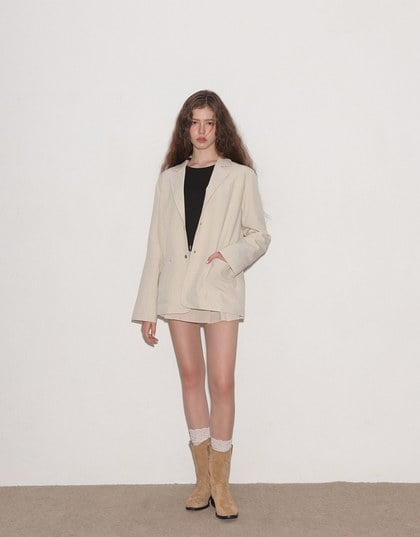 Oversized Lapel Blazer with Patch Pockets Detail