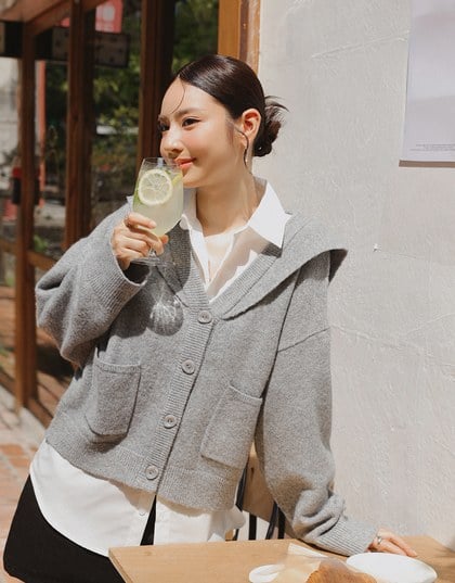 【Ling Cheng Design】Soft Knit Sailor Collar Knit Cardigan with Patch Pockets