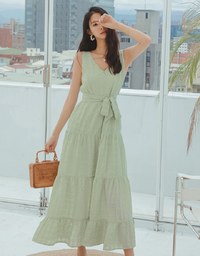 Subtle Plaid Tiered Maxi Dress (With Sash)