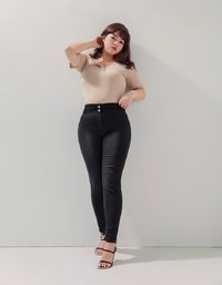 No Filter Shape-Up Slimming Skinny-Fit Denim Pants 2.0 (With Butt Padding)