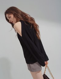 Refined 3D Textured Cutout-Shoulder Sweater