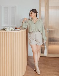 Basic Versatile Wrinkle-Free Blouse (With Detachable Shoulder Pads)