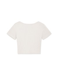 Low-Cut Crop Top With Small Kink
