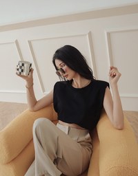 Crewneck Loose Tank Top (With Shoulder Pads)
