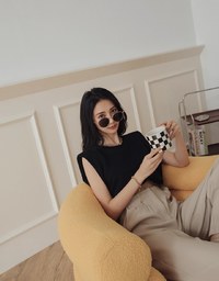 Crewneck Loose Tank Top (With Shoulder Pads)