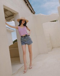 High-West Roll Up Denim Shorts (With Belt)