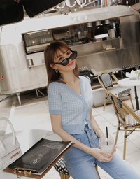 Feminine Chic Houndstooth Knit Top