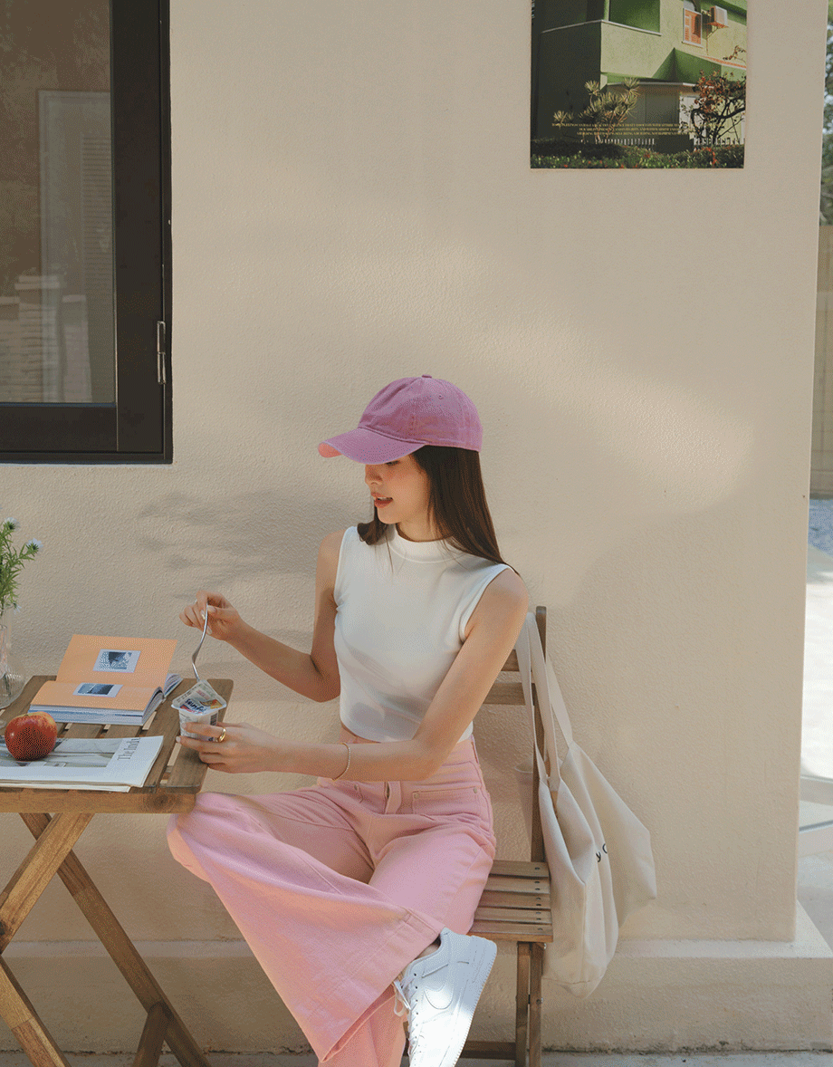 Turtleneck Sleeveless Crop Top