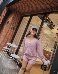 Laidback V Neck Loose Knit Short Set