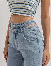 Side Crossover Cutout Jeans