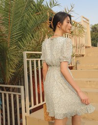 Floral Puff Sleeve Fishtail Mini Dress