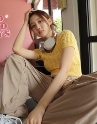 Braided Textured Short Sleeve Top