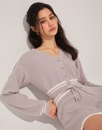 V-Neck Rolled Hem Knitted Top