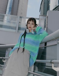【SHIUAN'S DESIGN】Colorful Two Tone Loose Knit Top