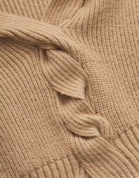Front Twist Hollow-out Neck Knitted Top