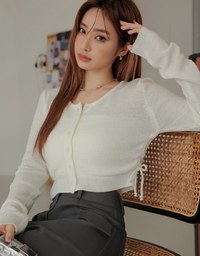 Versatile Plain Side Ruched Knitted Top