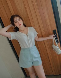 U Neck Ruched Ribbed Top