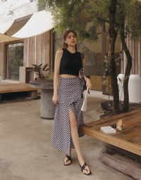 Embossed Front Slit Long Skirt