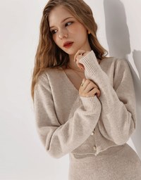 Heavyweight Knit Cardigan And Mini Skirt Set Wear