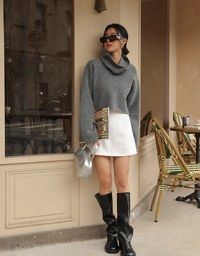 Long Sleeve Soft Knit Top (with Neck Scaft)