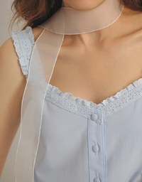 Lace Trim Buttoned Cropped Cami Top with Drawstring Hem