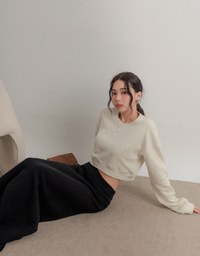 Letter Embroidered Cropped Sweatshirt