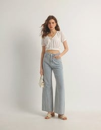 Textured Puff Sleeve V Neck Cropped Top with Ruched Hem