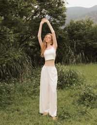 Cooling Fabric Cropped Cami Bra Top with Gold Chain Detail