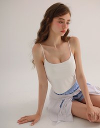 Basic Cooling Fabric Fitted Spaghetti Strap Camisole Bra Top