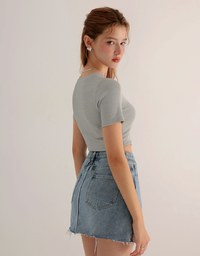 High Waist Distressed Jeans Denim Mini Skirt with Raw Hem