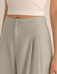 Cooling Fabric Lighweight High Waist Wide Leg Pants with Pleated Front Detail