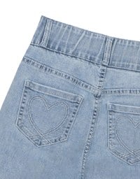 Cooling Fabric Double Button Jeans Denim Skinny Pants with Heart Pocket Stitching
