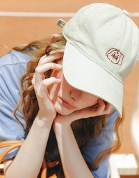 【Lyra & Toby】Embroidered Baseball Cap