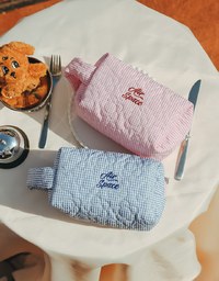 【Lyra & Toby】Embroidered Quilted Check Makeup Pouch