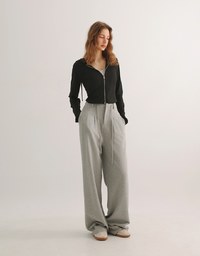 Cooling Fabric Fitted Zip-Up Hooded Jacket with Pockets Detail