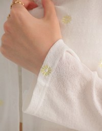 デイジー刺繍シアーカーデ