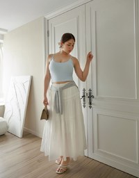 U Neck Sculpting Spaghetti Strap Cami Padded Top with Cross Strap Back Detail